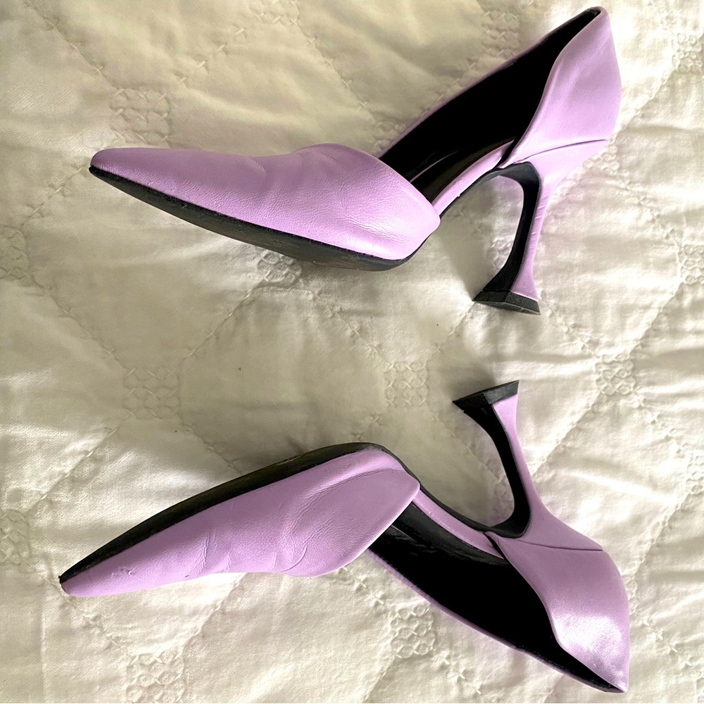 Open Edit lilac heels